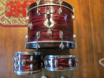 Scored a Ludwig Standard Ruby Strata Set Today
