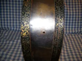 Unknown snare drum .....