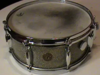 Help ID Gretsch Snare