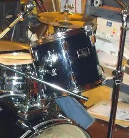Pearl Tom