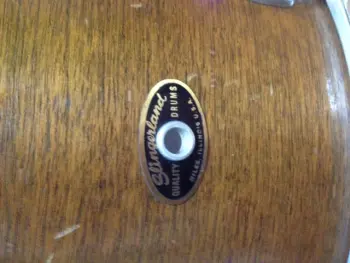 60-62? Slingerland snare ID help