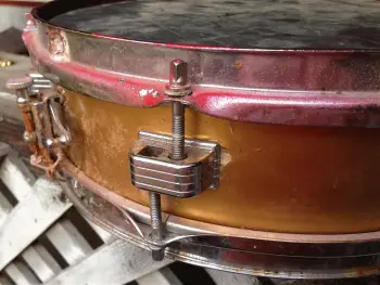 Restoration of a 1969? Ludwig piccolo snare (3x13)