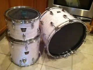 Just finished restoring my 60's Majestic kit!