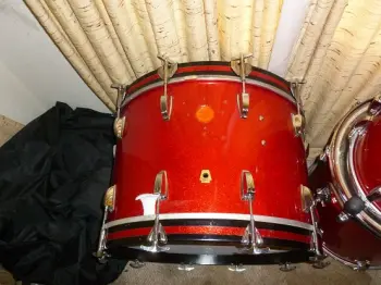Ludwig Red Sparkle Drums
