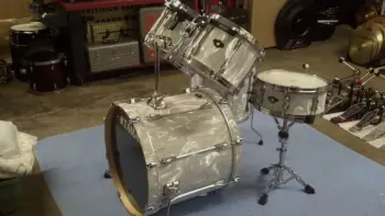 Dating Tama Superstar Kit