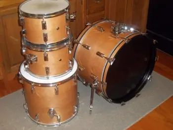 Just finished: 70s Pearl Wood/FG