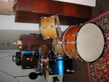 Orange sparkle &quot;Star&quot; drums (barn fresh sorta)