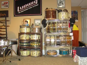 It's the show off your Ludwigs thread...post them if you've got them!