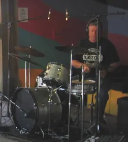 Mic up the snare