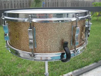 CL Find Today 68 Champagne Sparkle Kit