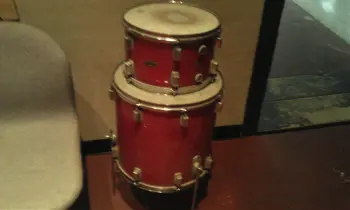 Trixon Red Sparkle Bass Drum