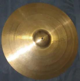 Fake vintage cymbals???