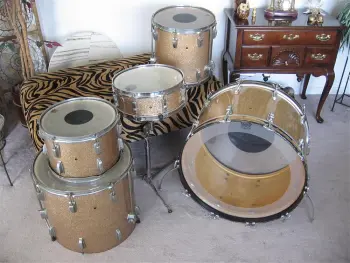 CL Find Today 68 Champagne Sparkle Kit