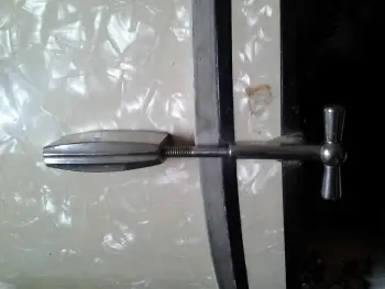 Can anyone identify this kit?