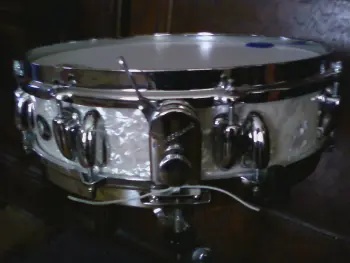 FS: BR replica and Gretsch new classic snares