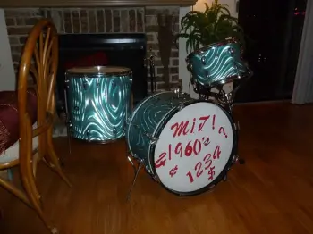 Slingerland Green Satin Flame Drums