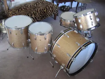 1968 Ludwig Champagne Sparkle Kit