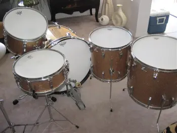 1968 Ludwig Champagne Sparkle Kit
