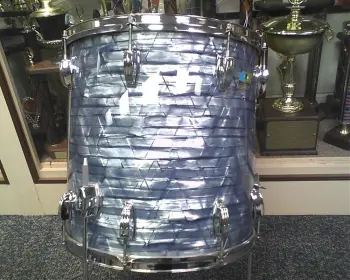 Ludwig Sky Blue Pearl Question