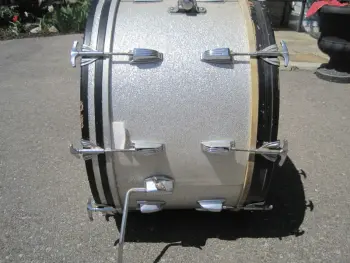 Ludwig Pre serial Keystone 20&quot; bd &amp; a Keystone 16&quot; flr tom silver (1968)