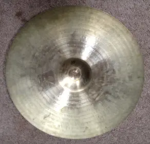 Can anyone date this Zildjian 18&quot;Crash/Ride?