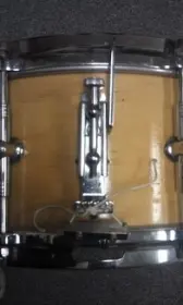 I found a Gretsch Gladstone snare w some issues.