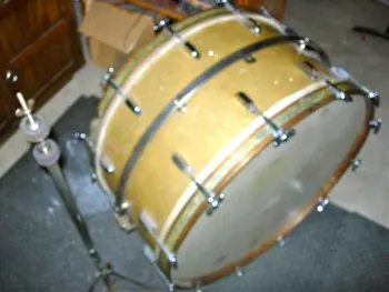 40s Leedy drum head