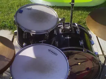 Can anyone tell me more about&quot;WestBury&quot; Drums