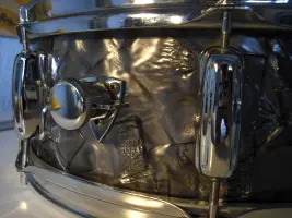 I can't identify a snare drum :: slingerland Japan copy?