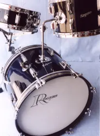 Another Micky Dolenz drum kit ID request: ROGERS