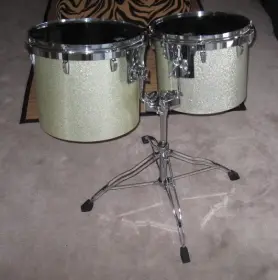 Rogers 14x14 floor tom vs 14/10 tom vs 15&quot; tenor drum..