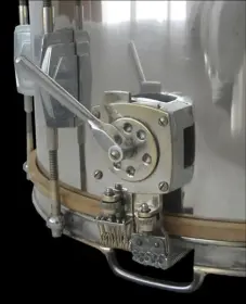 Unique Vintage Sonor Snare ?