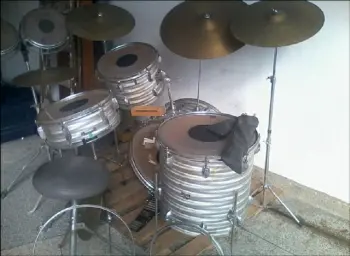 60's Yamaha Kit - Info