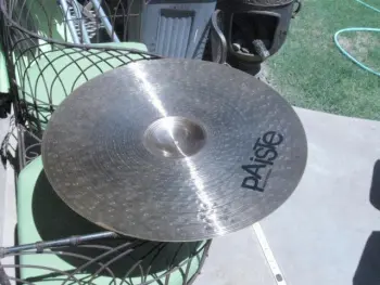 Help me identify this paiste please