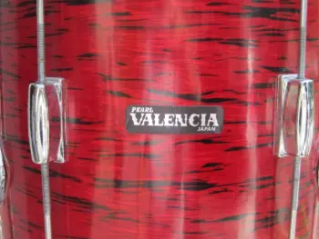 Near Perfect Vintage Pearl (Valencia) Kit to sell