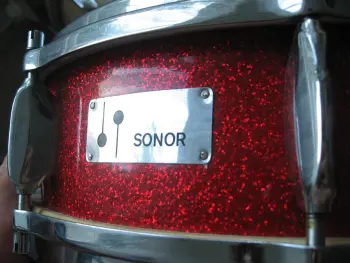 Sonor teardrop in red sparkle - help needed