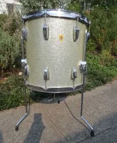 For Sale: 1966 Ludwig 14&quot; Floor Tom in Silver Sparkle