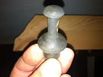 Rubber mounted-cymbal rod tops. Trixon