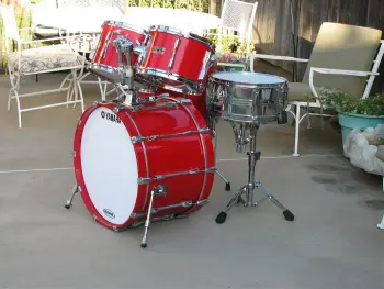Yamaha Recording Custom Hot Red