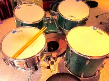 Help! Vintage Premier Drums