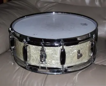 Rogers Holiday Snare