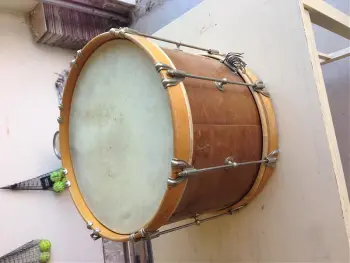 I think it's a Ludwig
