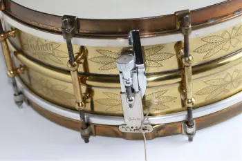 Need a Ludwig p 338 throw off for a Black Beauty