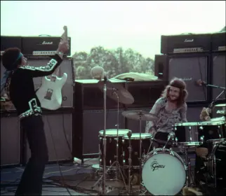 Mitch Mitchell Set up