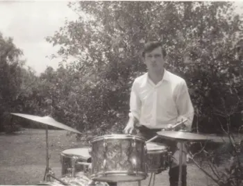 My First Drum Set-Are there pics of yours?