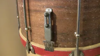 help identify 1920's ludwig snare