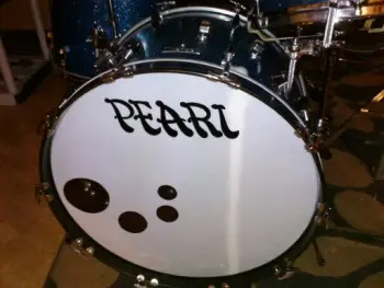 Pearl &quot;Mod Badge&quot; phenolic Presidents?  Anyone have the scoop on these?