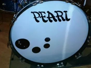 Pearl &quot;Mod Badge&quot; phenolic Presidents?  Anyone have the scoop on these?