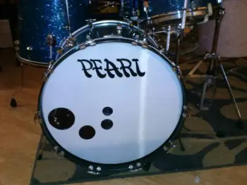 Pearl &quot;Mod Badge&quot; phenolic Presidents?  Anyone have the scoop on these?