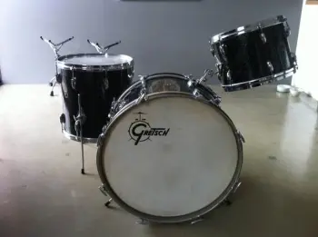 My Anniversary Sparkle Gretsch Pics.
